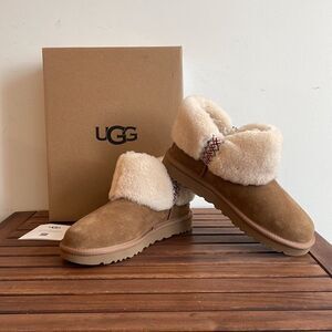 UGG Classic Ultra Mini Braid Booties Chestnut USA Women Size 6/UK 4/EU 37